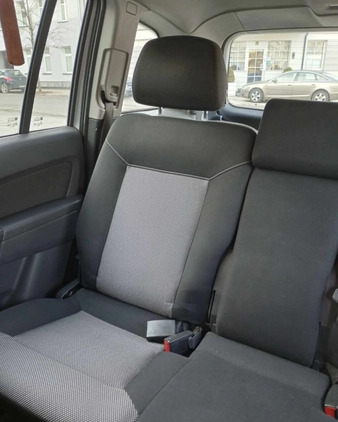 Opel Zafira cena 10500 przebieg: 217000, rok produkcji 2009 z Łódź małe 92
